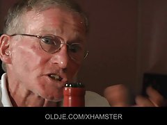 Riesenschwänze free porno clip begabte Opa fickt hart eine Teen cutie