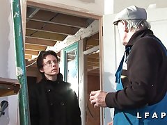 Ältere kostenlos pornos sehen französische schwere Sodomisee in einem Gangbang mit Opa